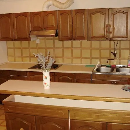 Dragan Apartment *