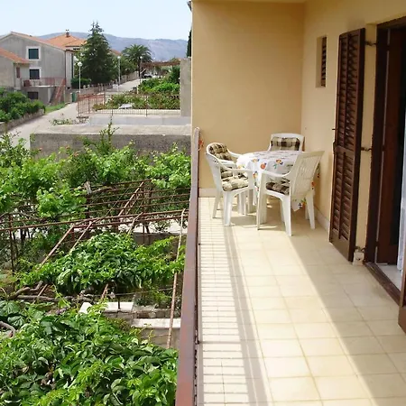 Dragan Apartment *