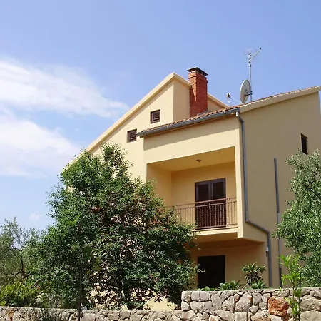 Apartment Dragan