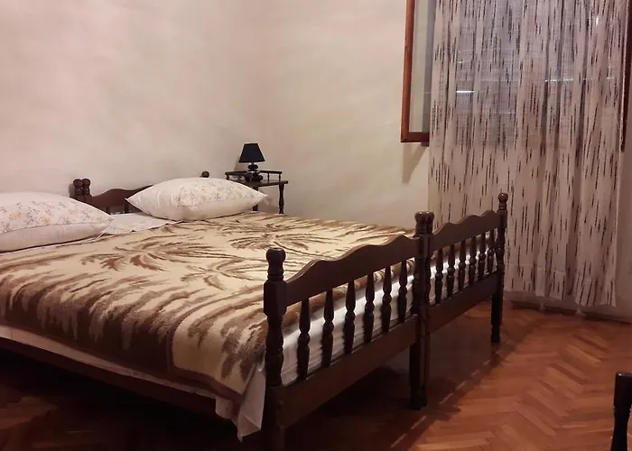 Dragan Apartman *